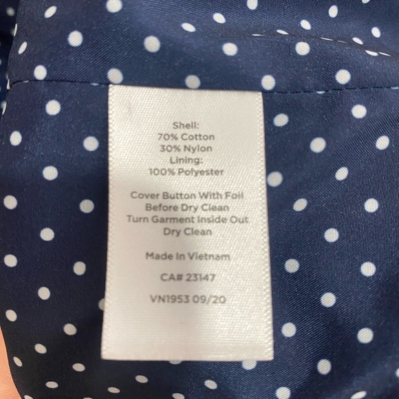 Talbots Navy Blazer size 16P - Picture 11 of 14